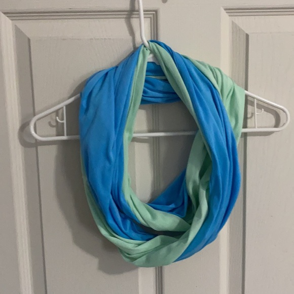 Infinity Scarf - Picture 2 of 2